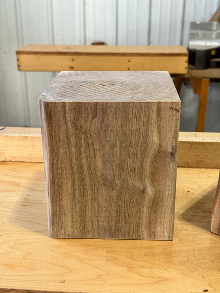 (1) 7”by7”by8” Indiana Black Walnut bowl turning plank lathe turning wood working blanks
