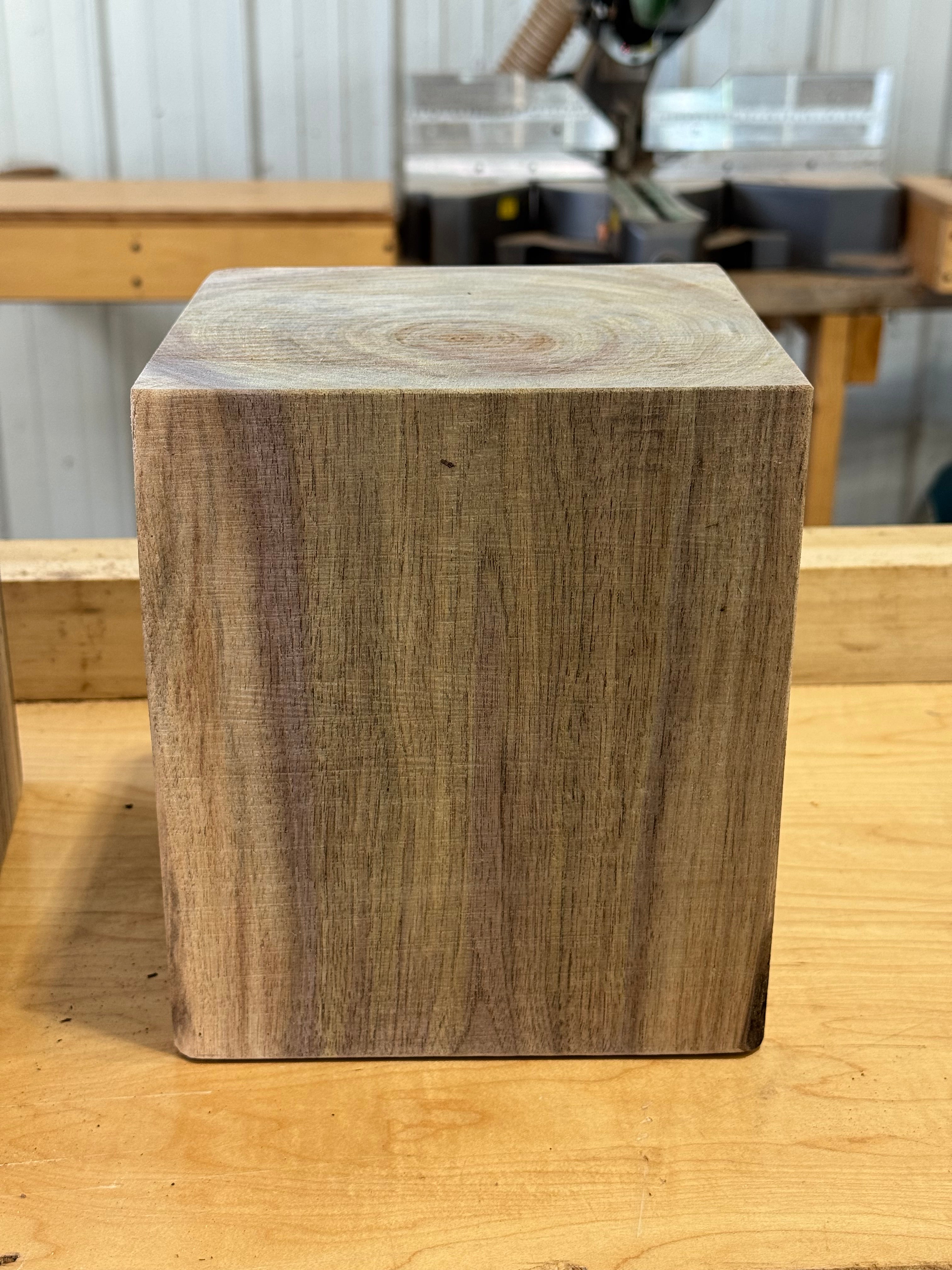 (1) 7”by7”by8” Indiana Black Walnut bowl turning plank lathe turning wood working blanks